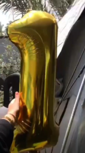 Ballong med guldfärgad etta