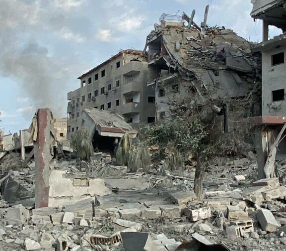 Bombade byggnader i Gaza.