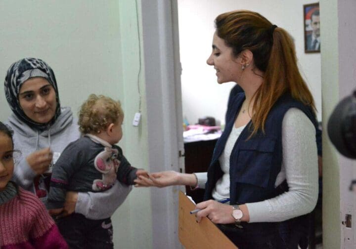 SOS Barnbyars medarbetare och familj i Syrien.